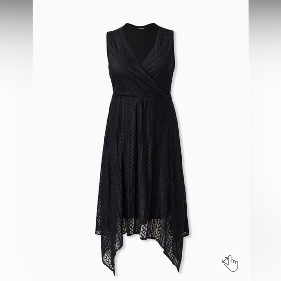 Torrid lace handkerchief skater dress - Picture 4 of 7